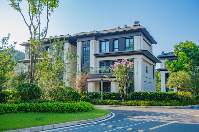 宜昌新首鋼·鴻坤集團聯袂打造的低密墅質洋房——開啟品質人居新篇章